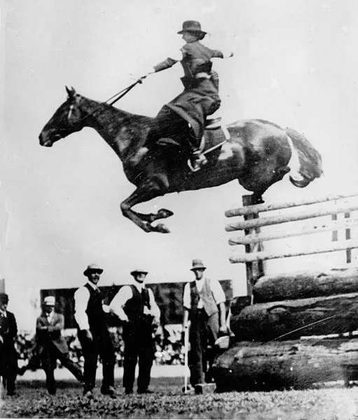 Esther Stace cleared a record 6'6" at the Sydney Royal Show in Australia in 1915 riding sidesaddle. Photo source: Walcha Historical Society.